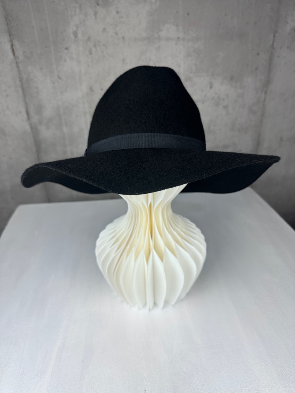 Classic Black Wide-Brim Women's Wool Fedora Hat